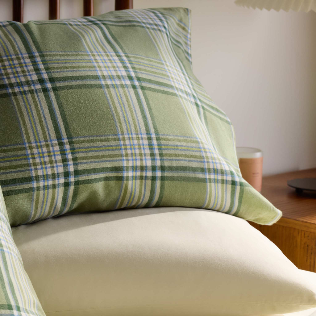 Brushed Flannel Pillowcase Set