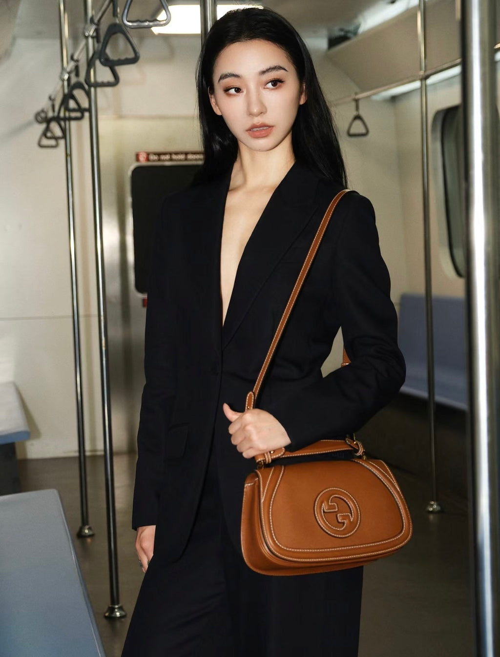 Gucci GG Emblem Mini Tote Bag – 855491