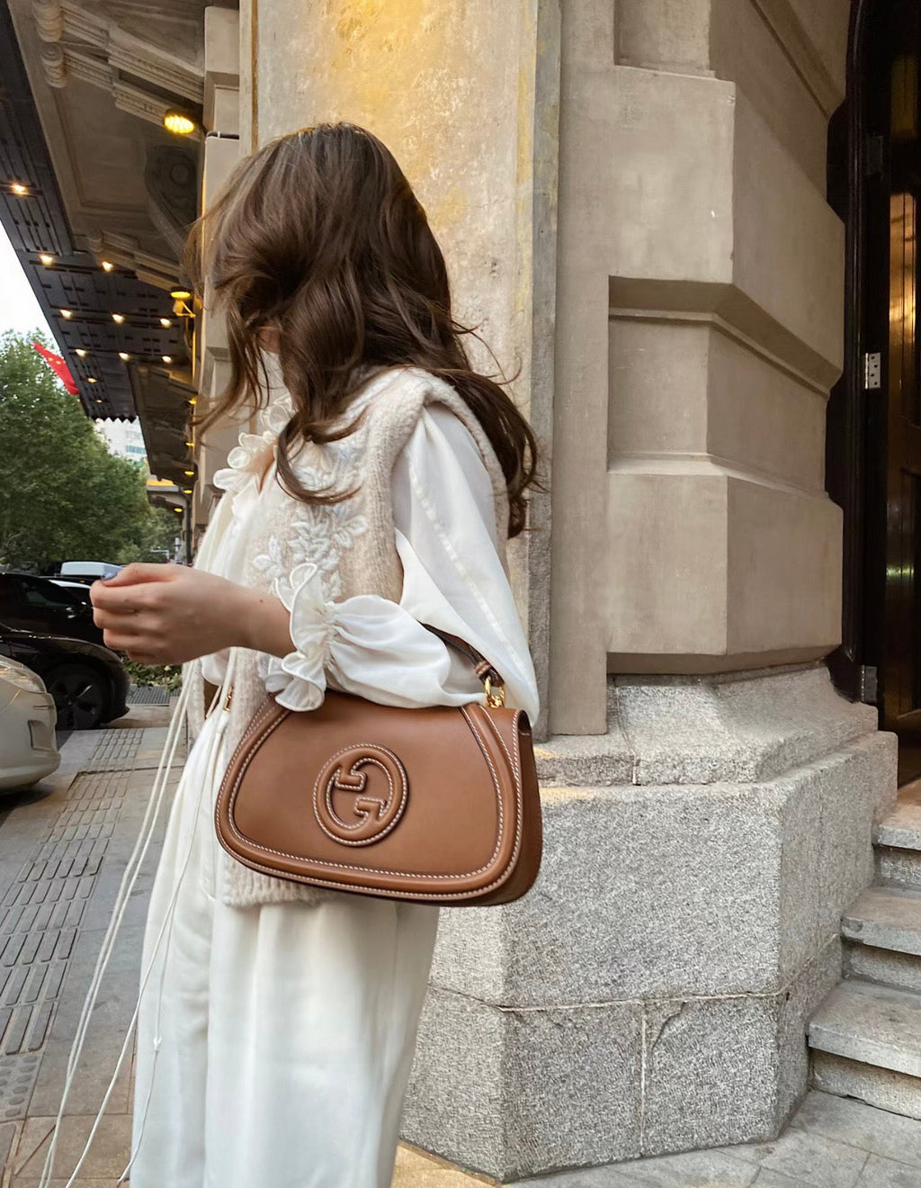 Gucci GG Emblem Mini Tote Bag – 855491