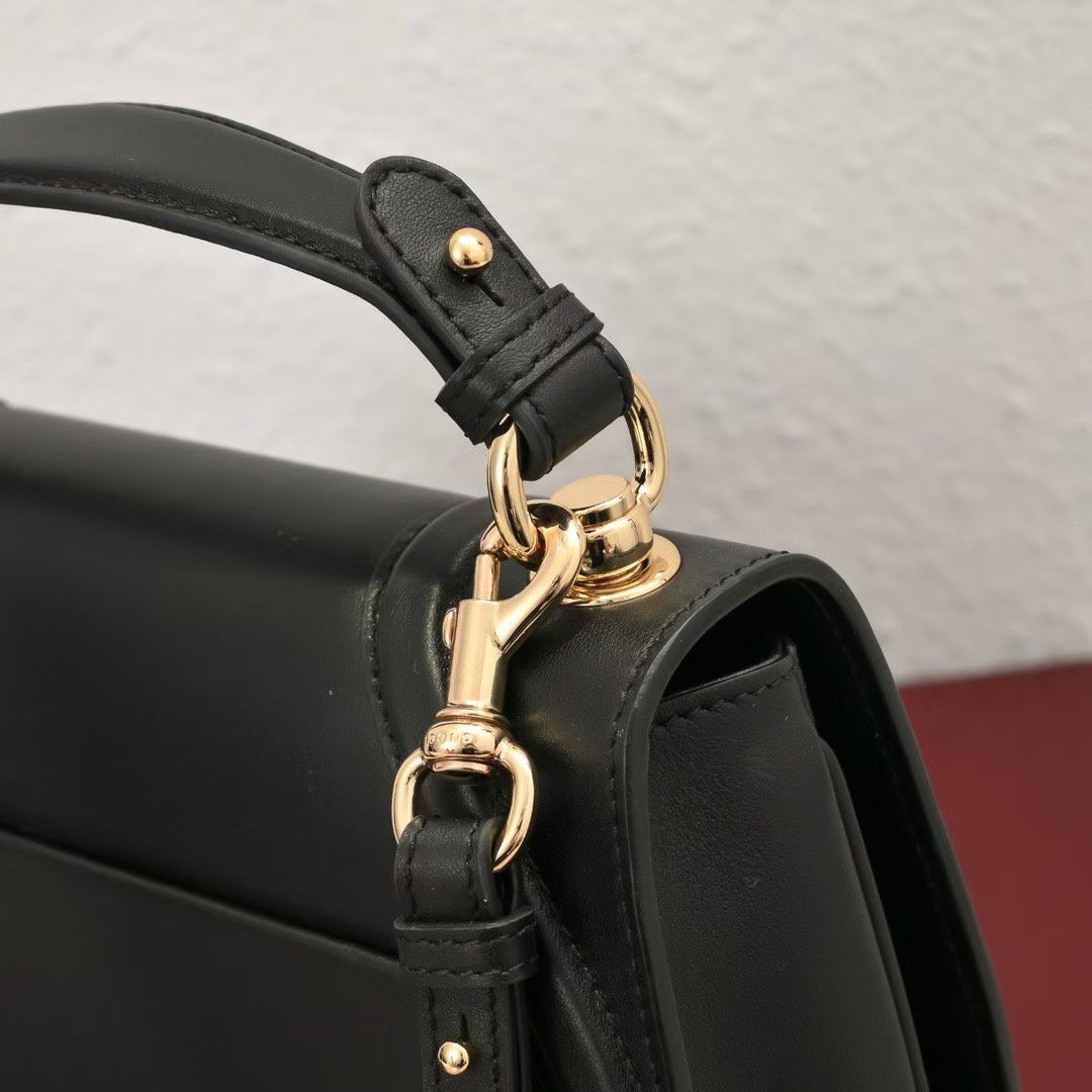 Gucci GG Emblem Mini Tote Bag – 855491