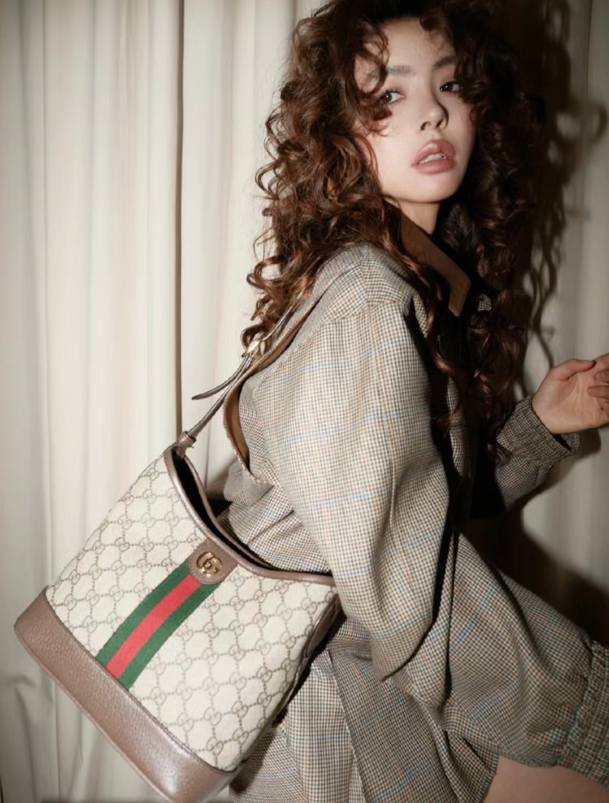 Gucci Ophidia GG Supreme Bucket Bag – 781402
