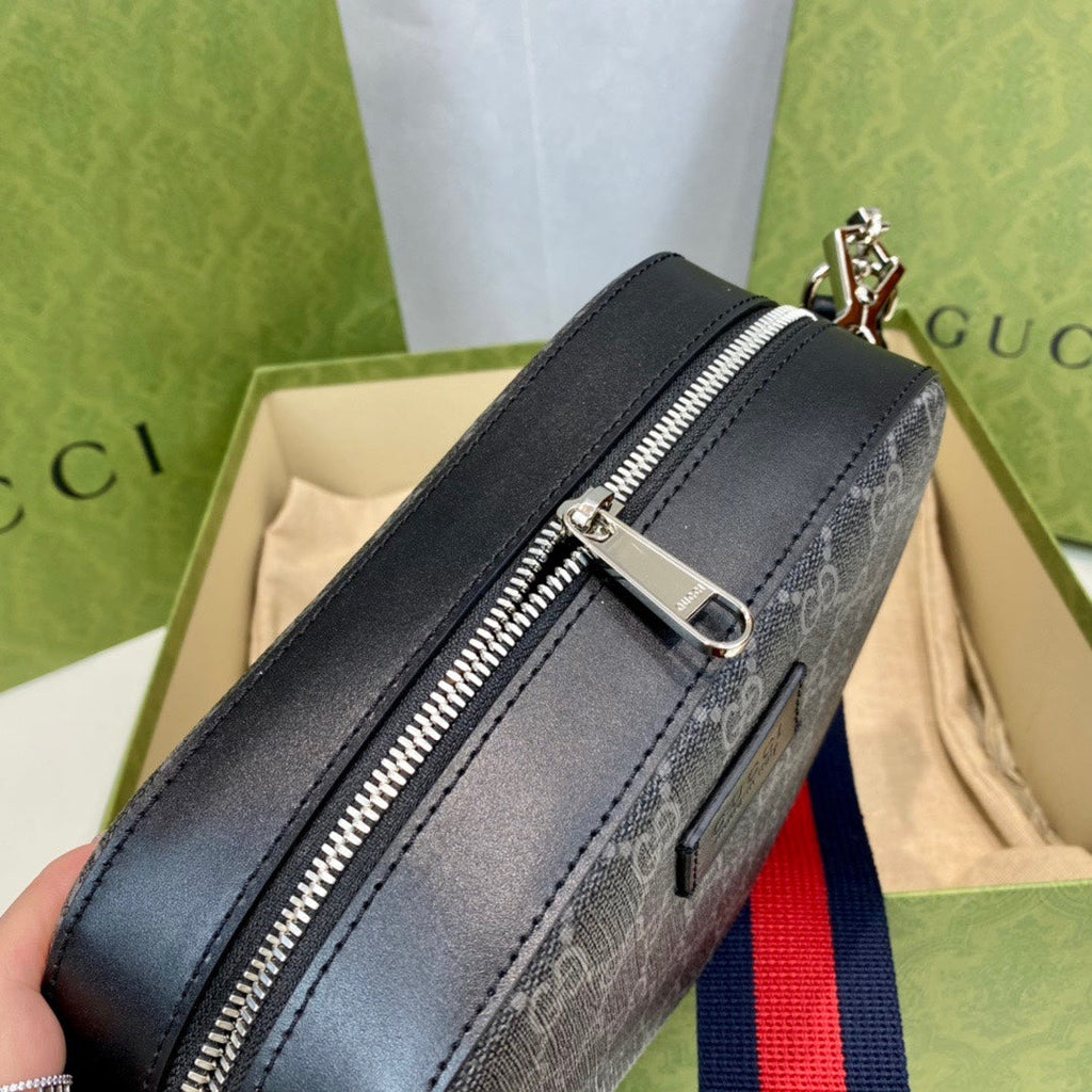Gucci GG Black Camera Bag – 574886