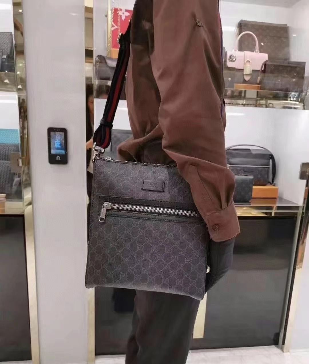Gucci GG Black Backpack – 474137