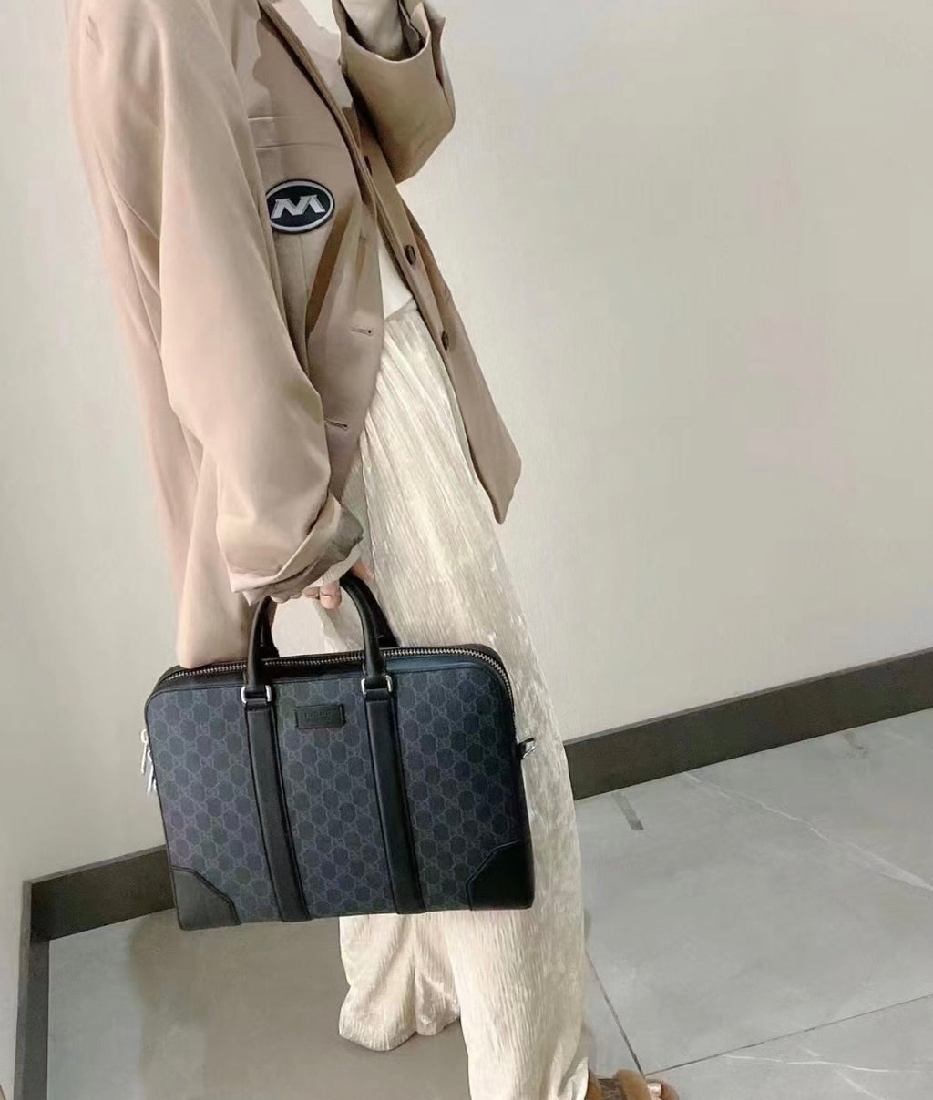 Gucci GG Black Briefcase – 474135