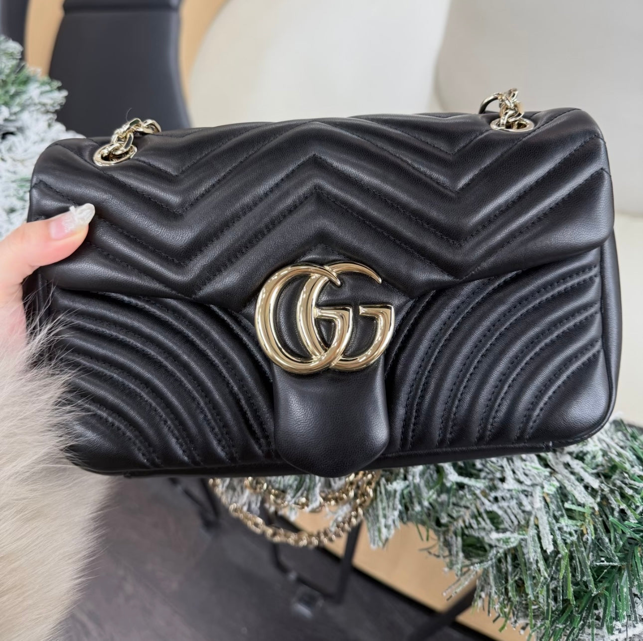 Gucci GG Marmont 2.0 Small Shoulder Bag – 837267