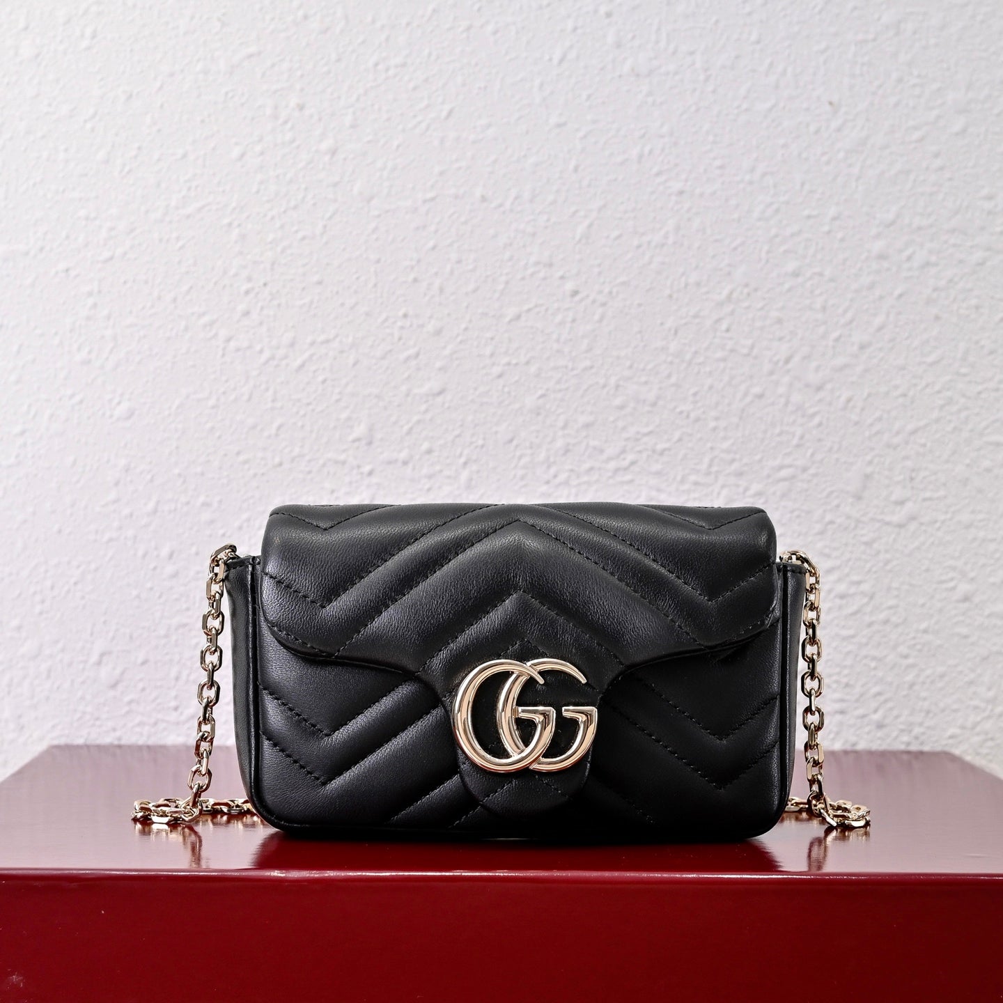 Gucci GG Marmont 2.0 Mini Shoulder Bag – 841290