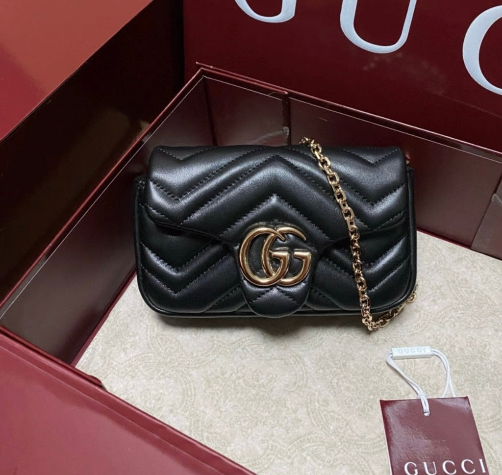 Gucci GG Marmont 2.0 Mini Shoulder Bag – 841290