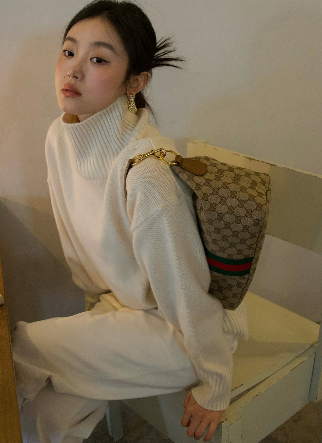 Gucci Vanity Medium Top Handle Bag – 857799