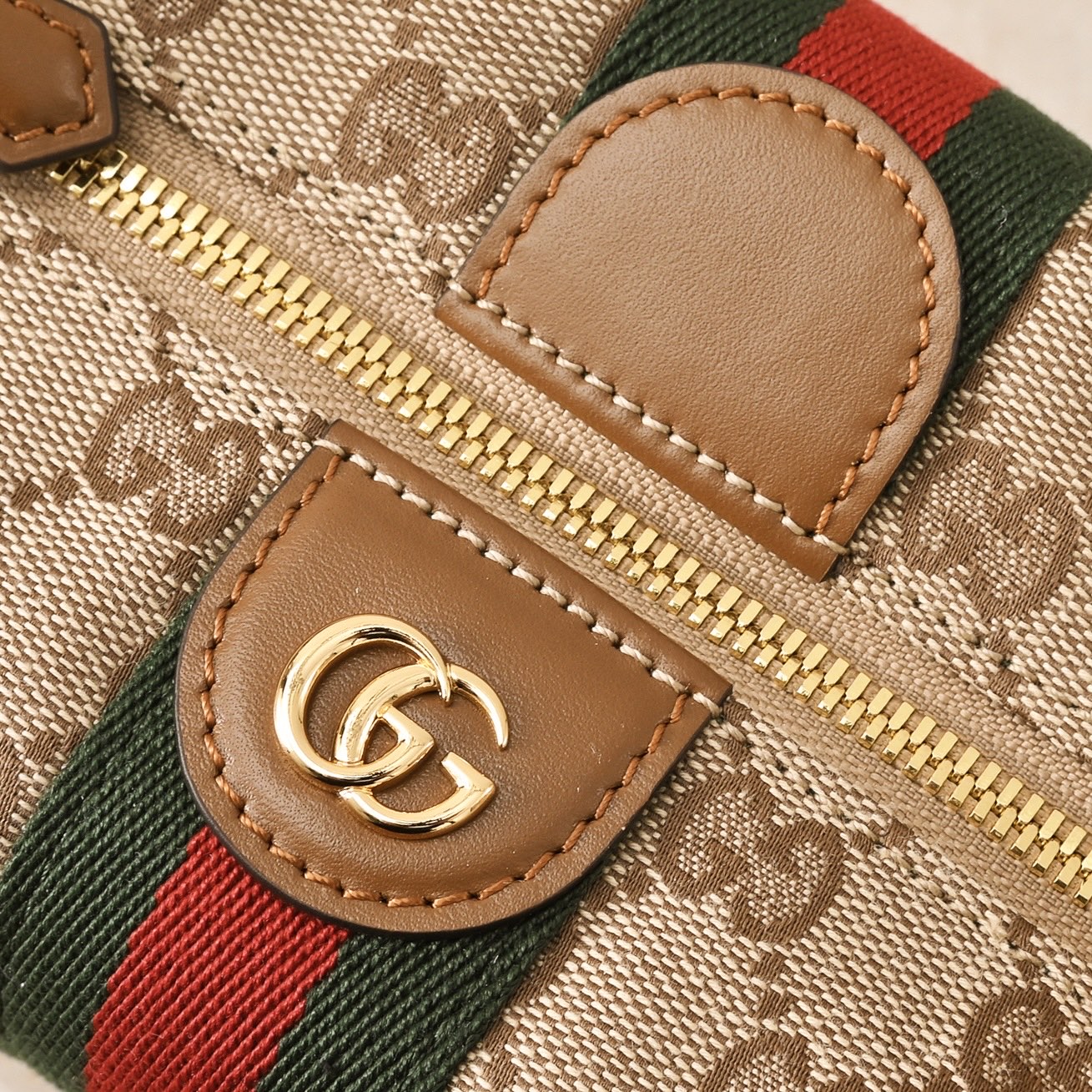 Gucci Vanity Mini Lunch Box Bag – 861775