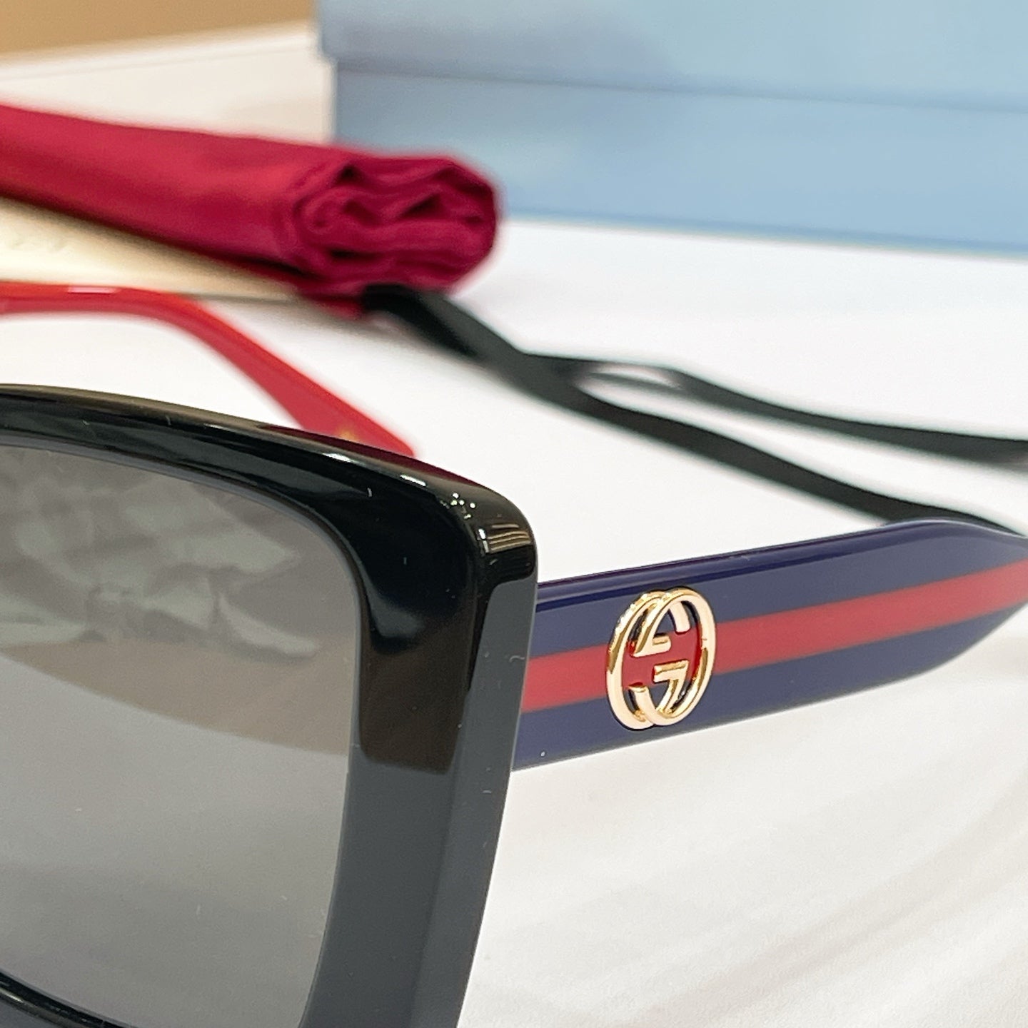 Gucci Sunglasses – GG1861S