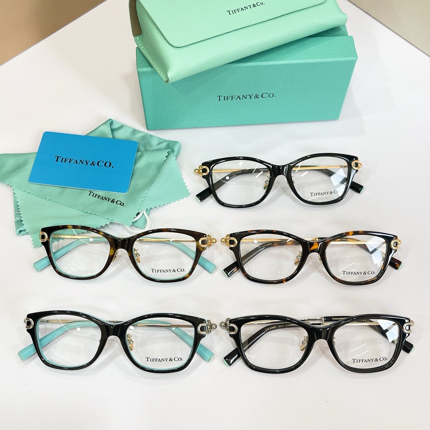 Tiffany & Co. Sunglasses – OTF 2266F