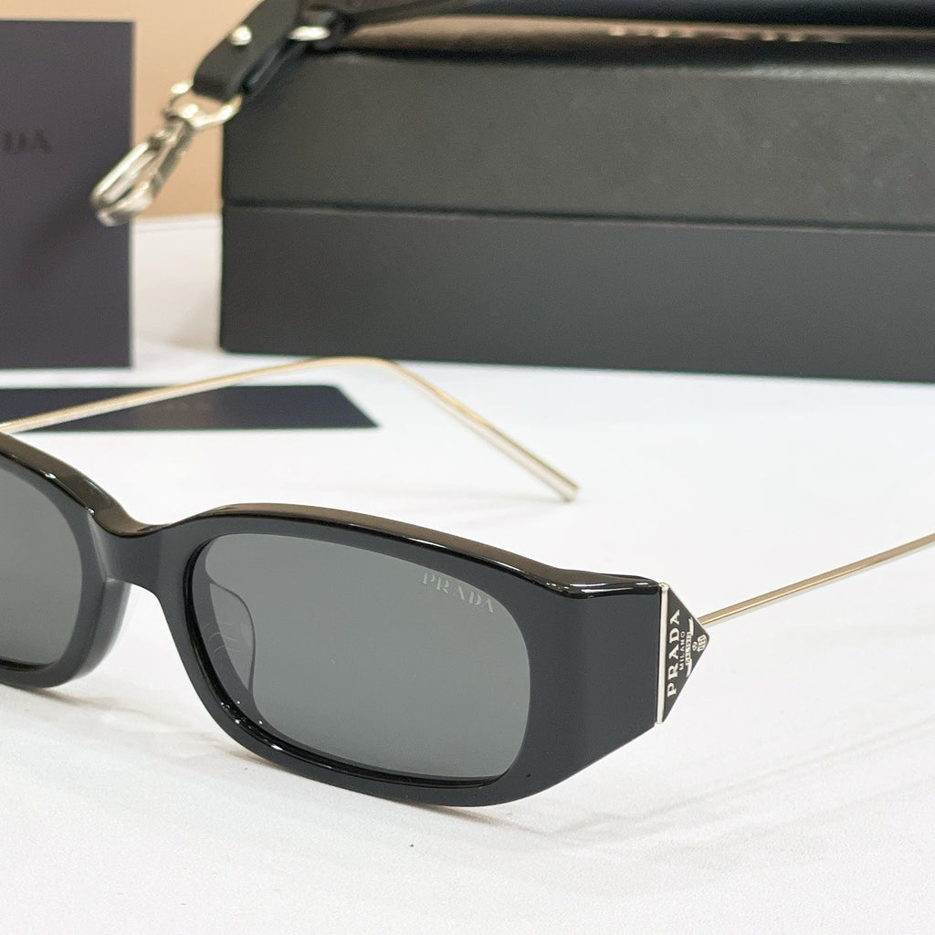 Prada X Gentle Monster Sunglasses – PR D25S