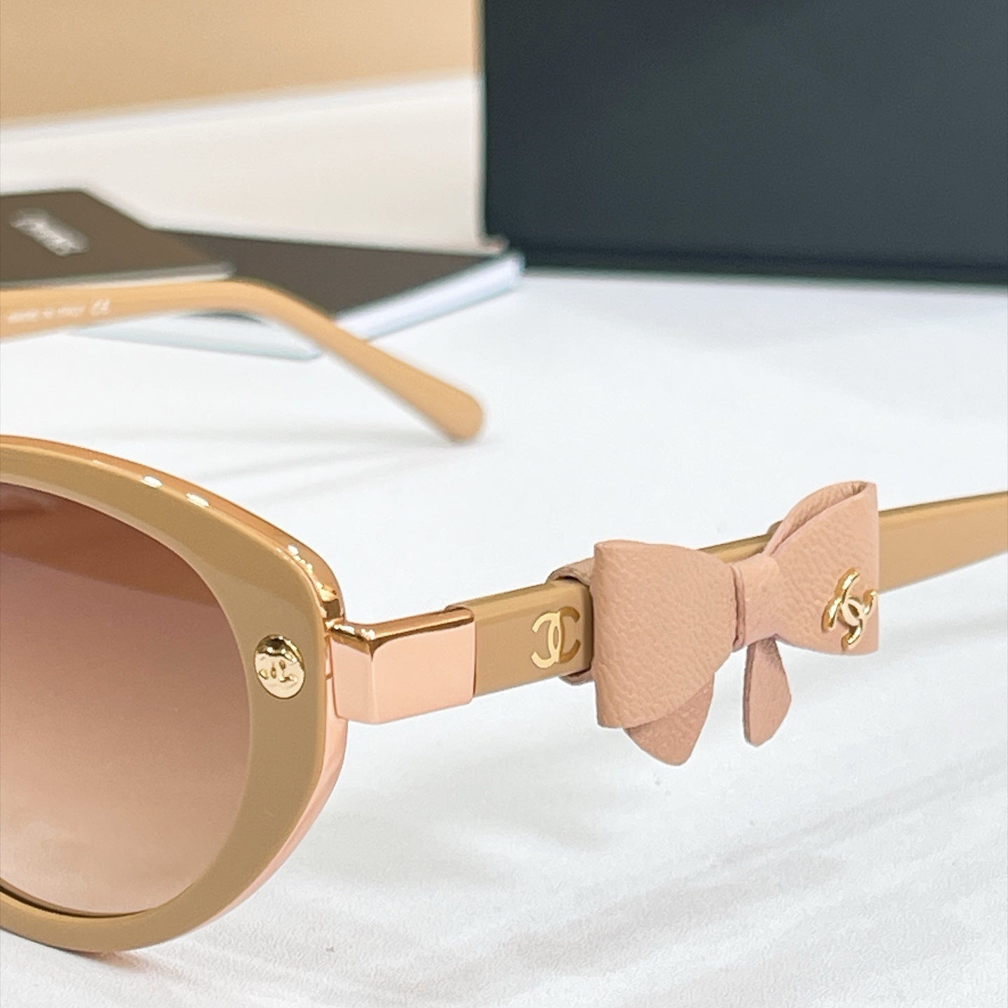 Chanel Sunglasses – CH9188
