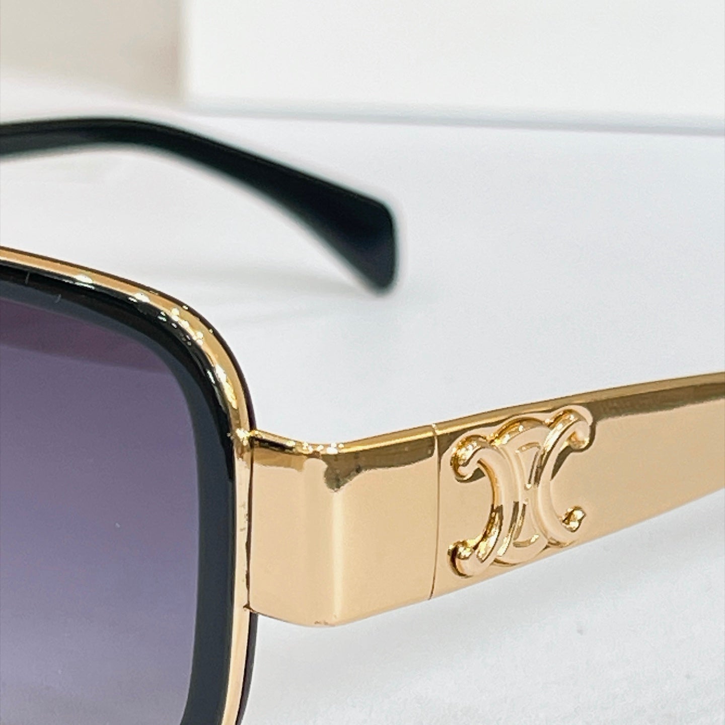Celine Sunglasses – CL40335F