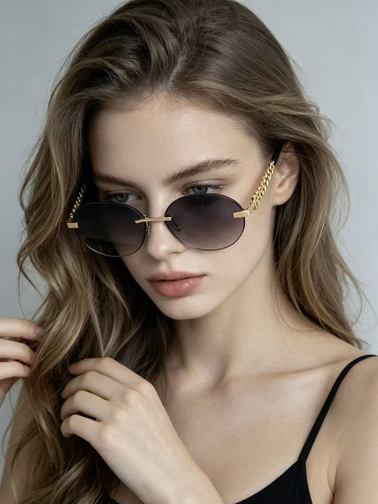 Dolce & Gabbana Sunglasses – DG8016
