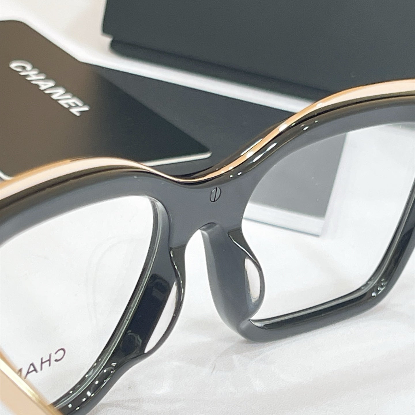 Chanel Sunglasses – CH4301