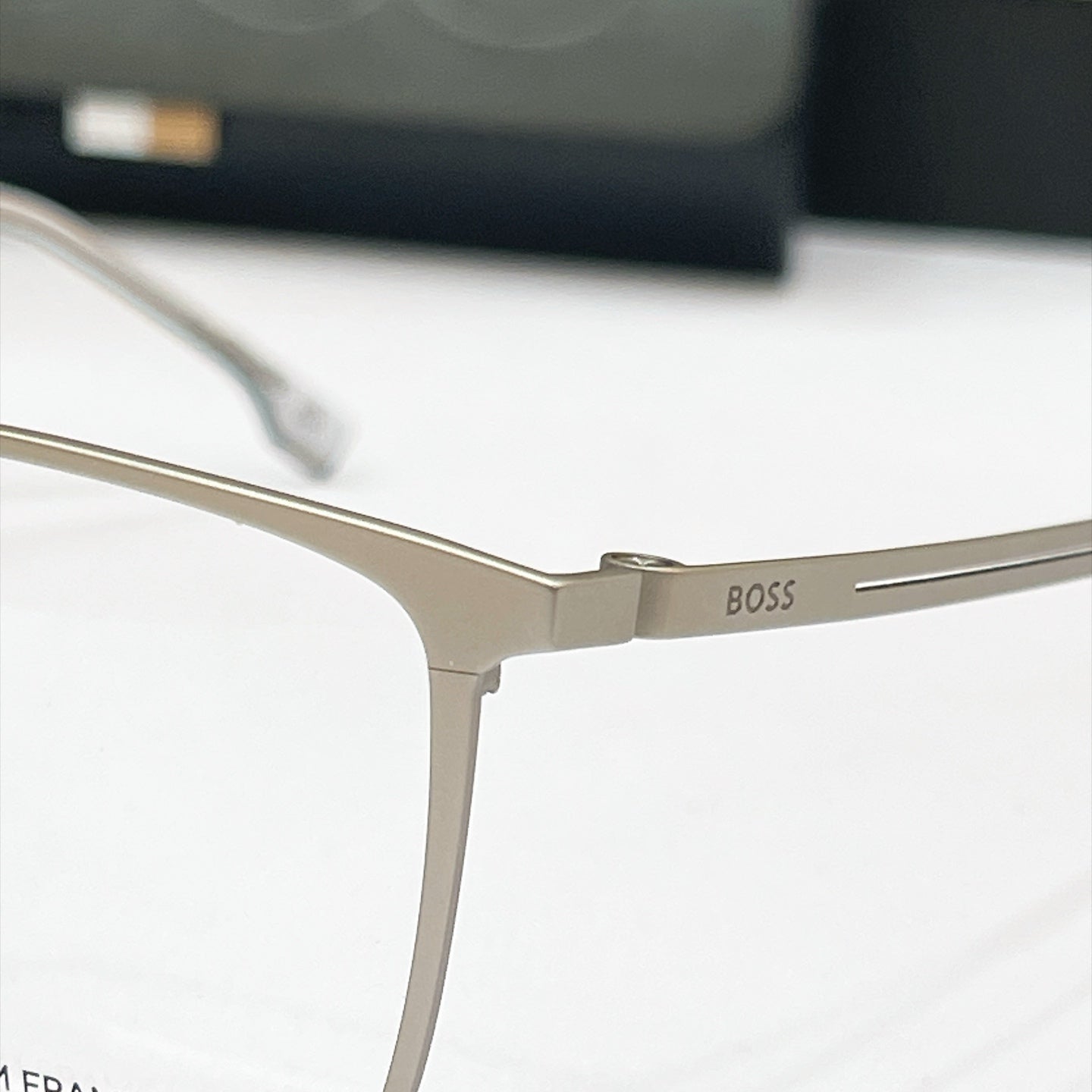 BOSS Sunglasses – Boss 1823