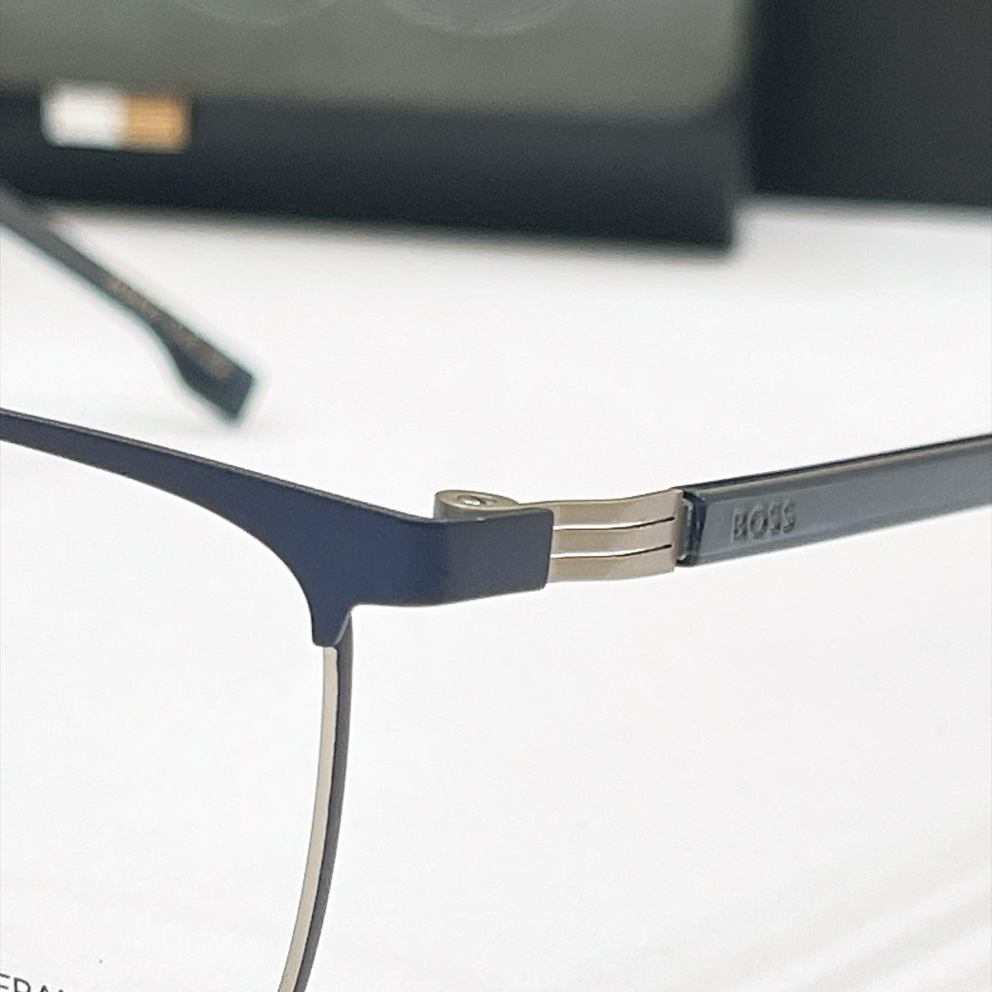 BOSS Sunglasses – Boss 1807