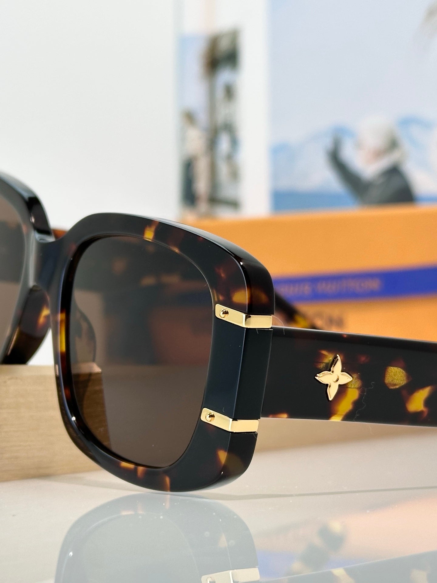 Louis Vuitton Sunglasses – Z2968W