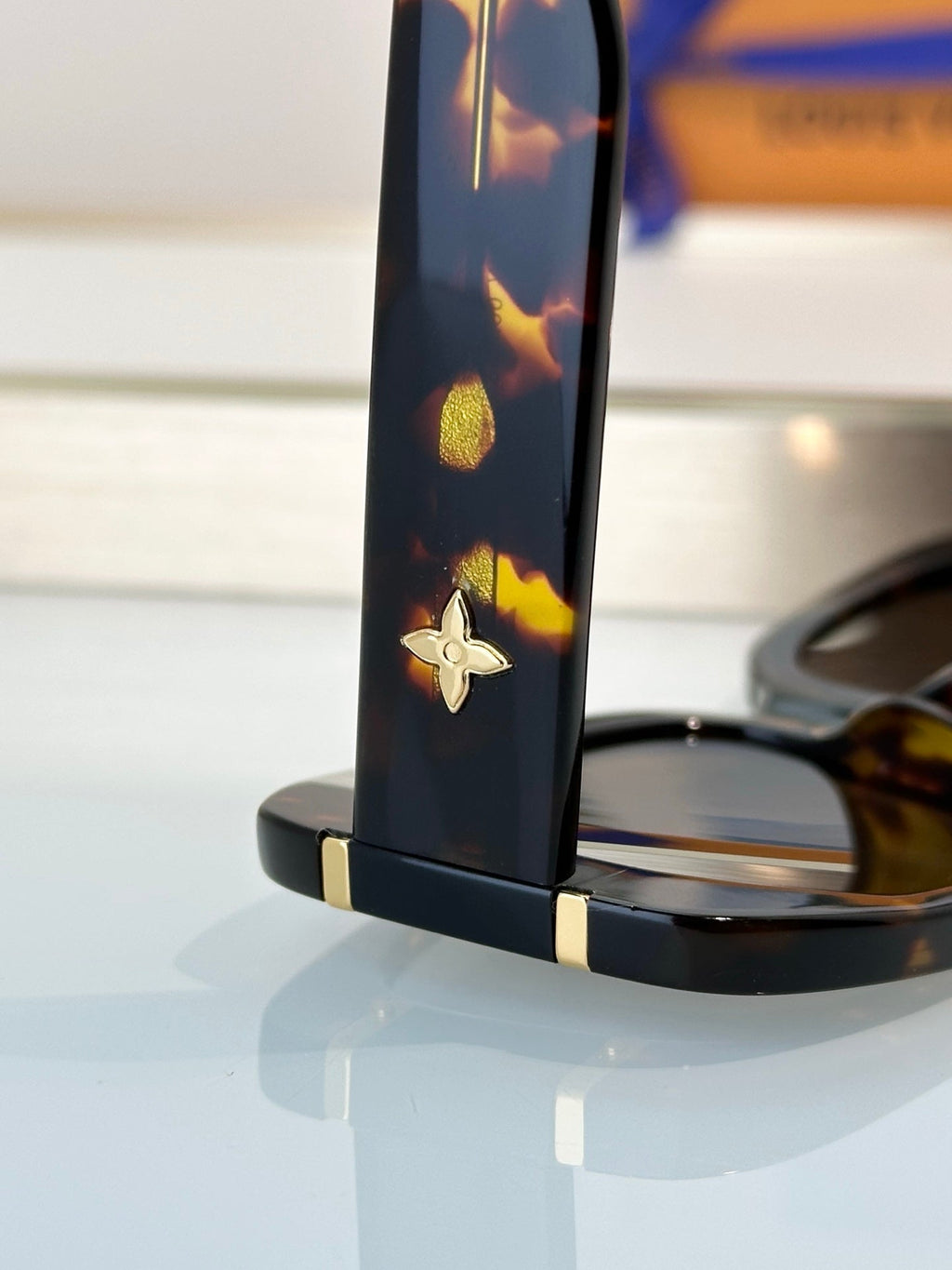 Louis Vuitton Sunglasses – Z2968W