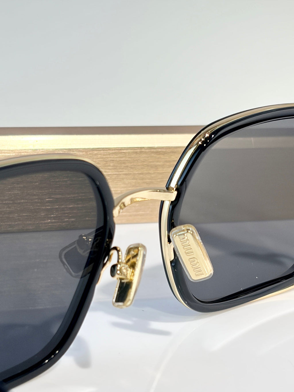 Miu Miu Sunglasses – MU B19