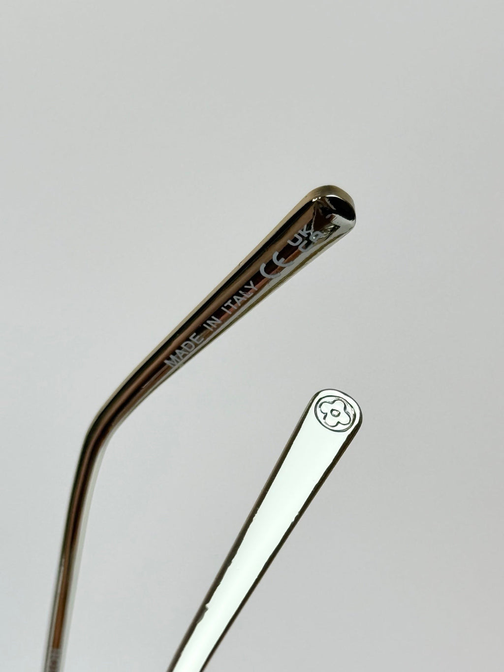 Louis Vuitton Sunglasses – Z3186U