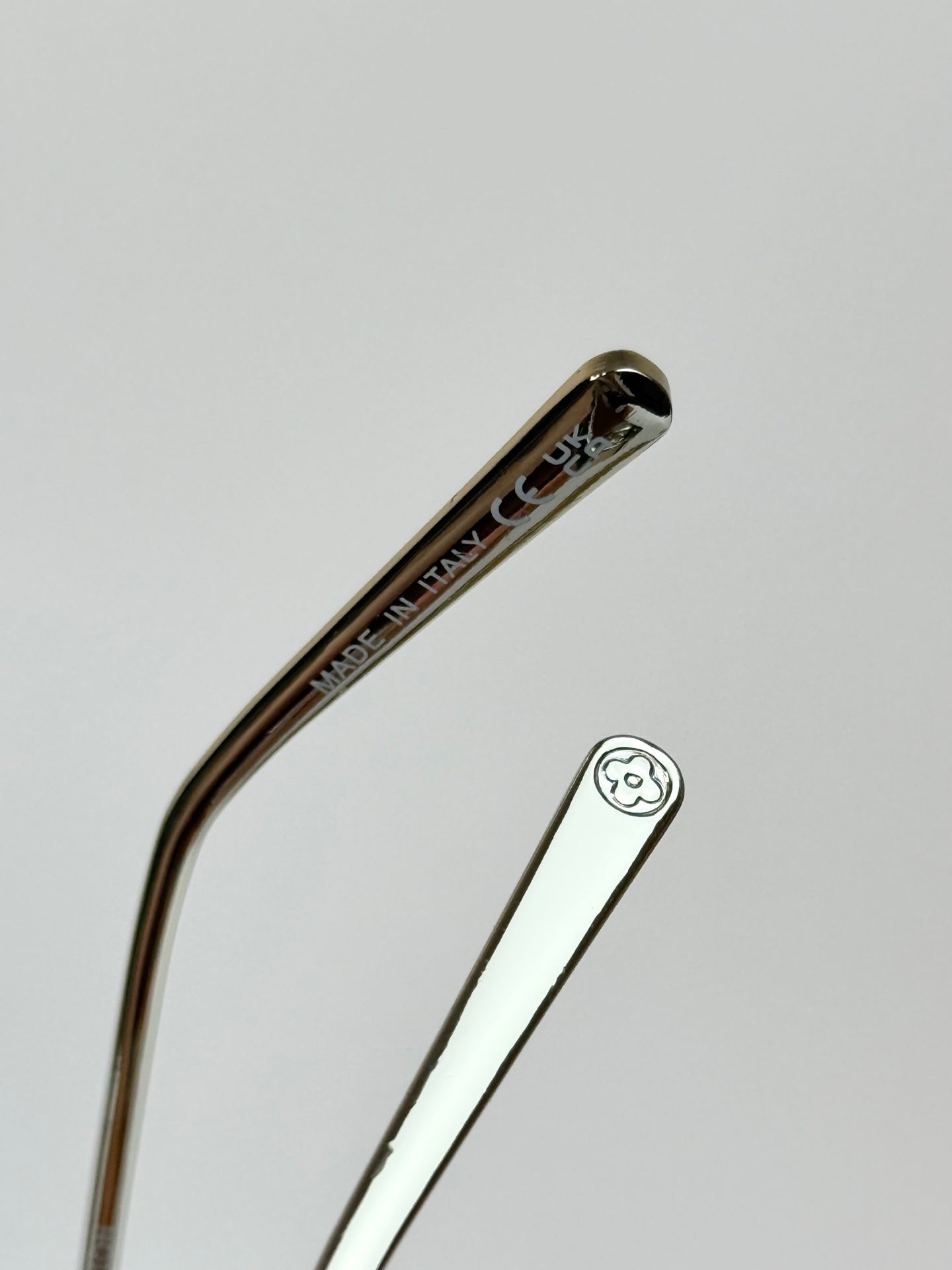 Louis Vuitton Sunglasses – Z3186U