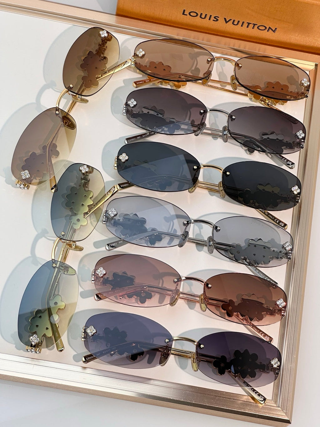 Louis Vuitton Sunglasses – Z3186U
