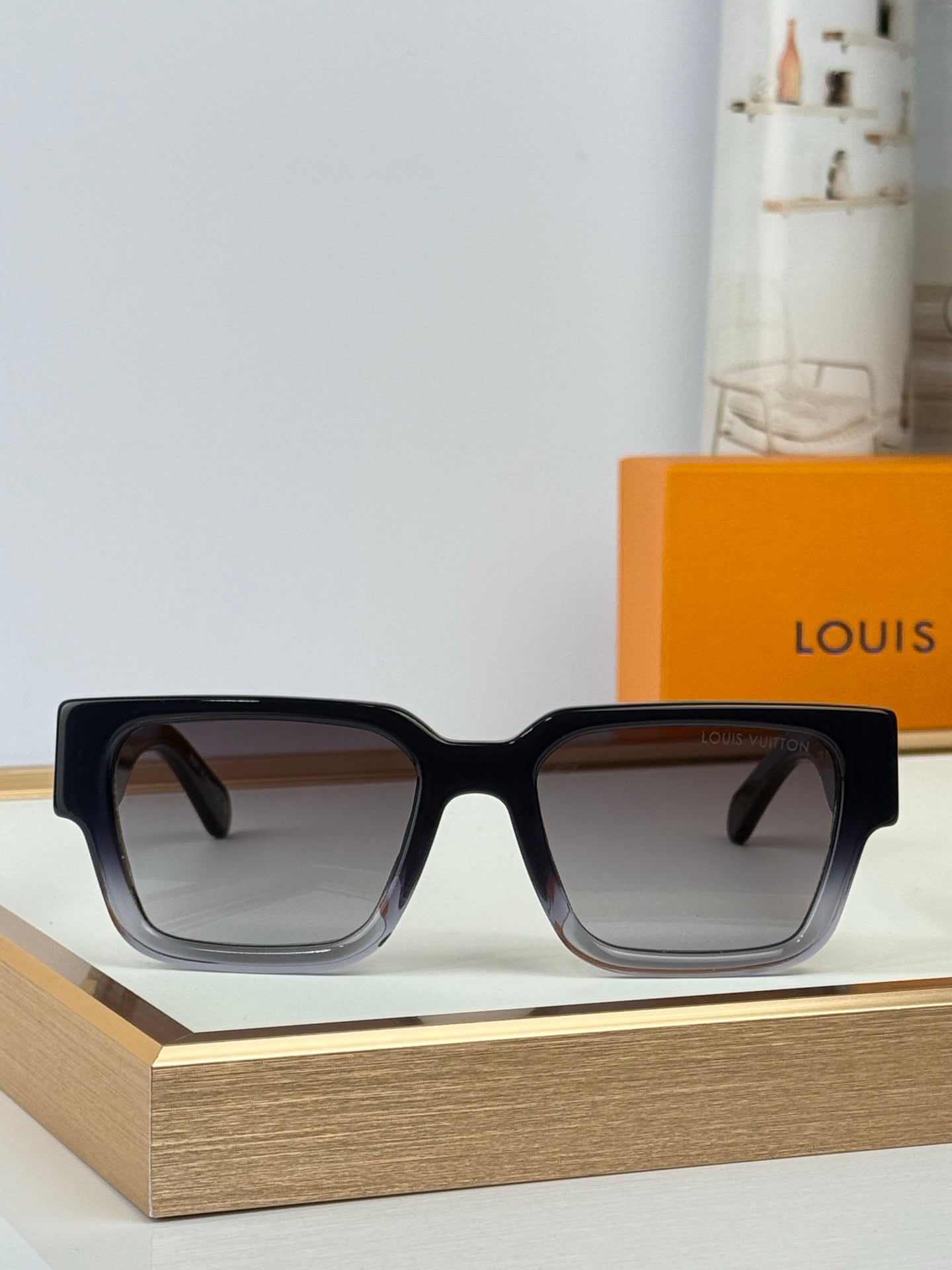 Louis Vuitton Sunglasses – Z2178E