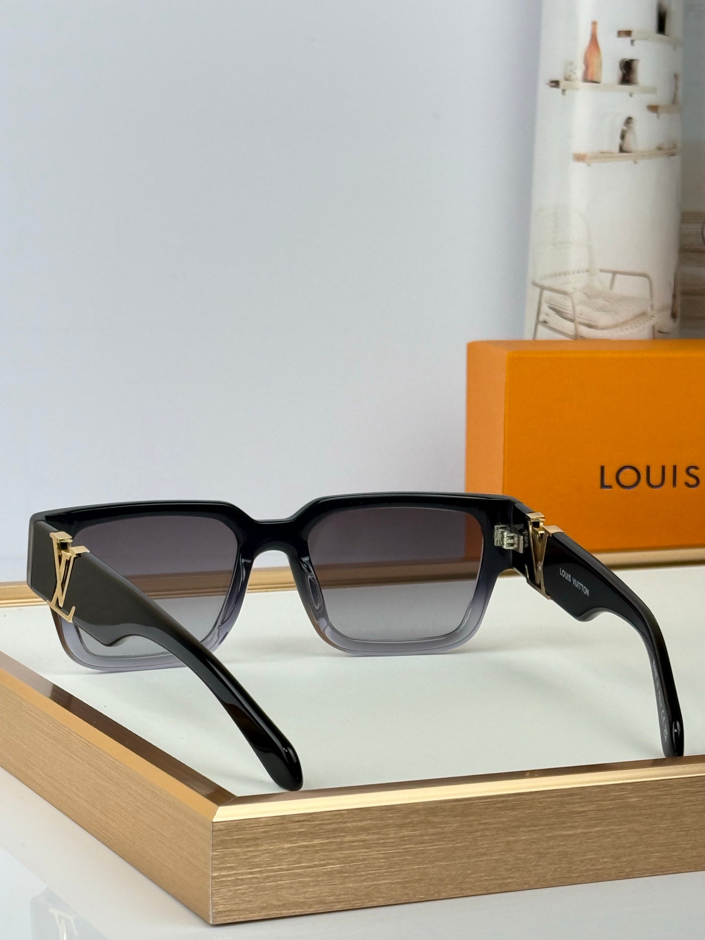Louis Vuitton Sunglasses – Z2178E