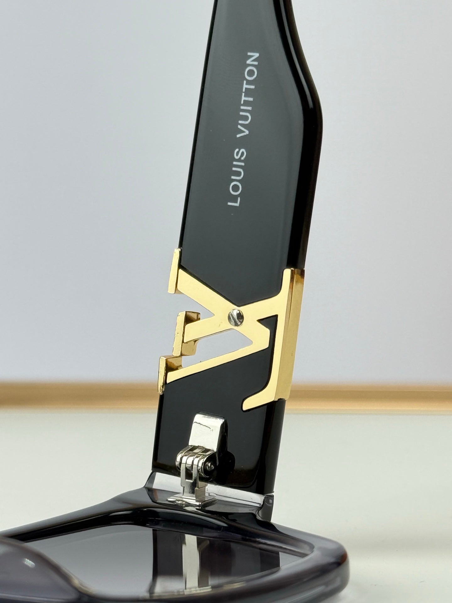 Louis Vuitton Sunglasses – Z2178E