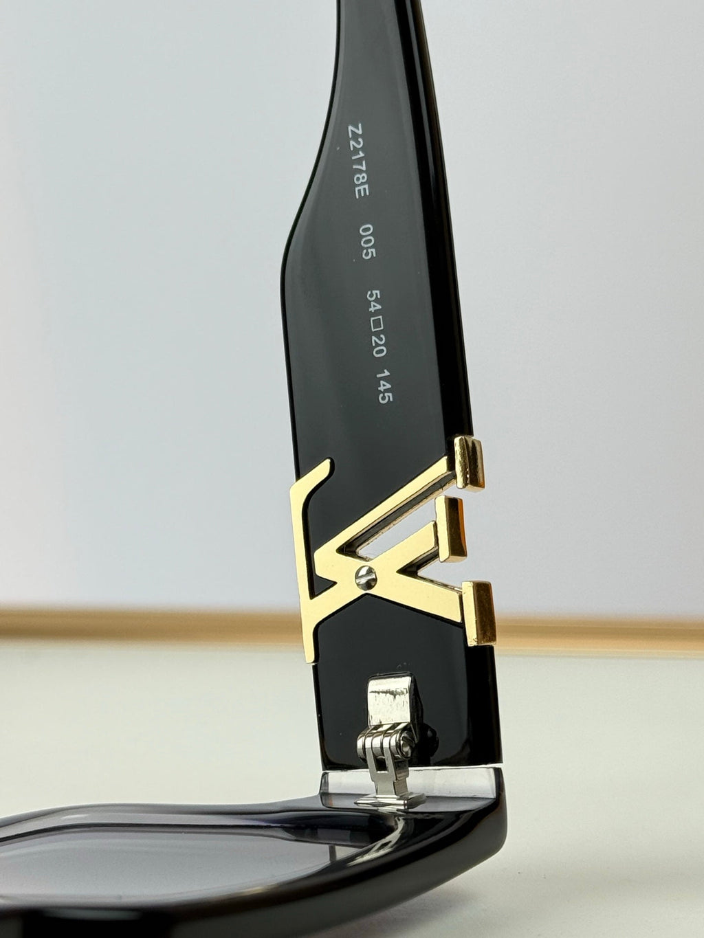 Louis Vuitton Sunglasses – Z2178E