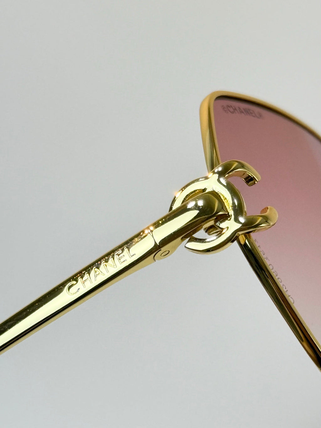 Chanel Sunglasses – CH2231