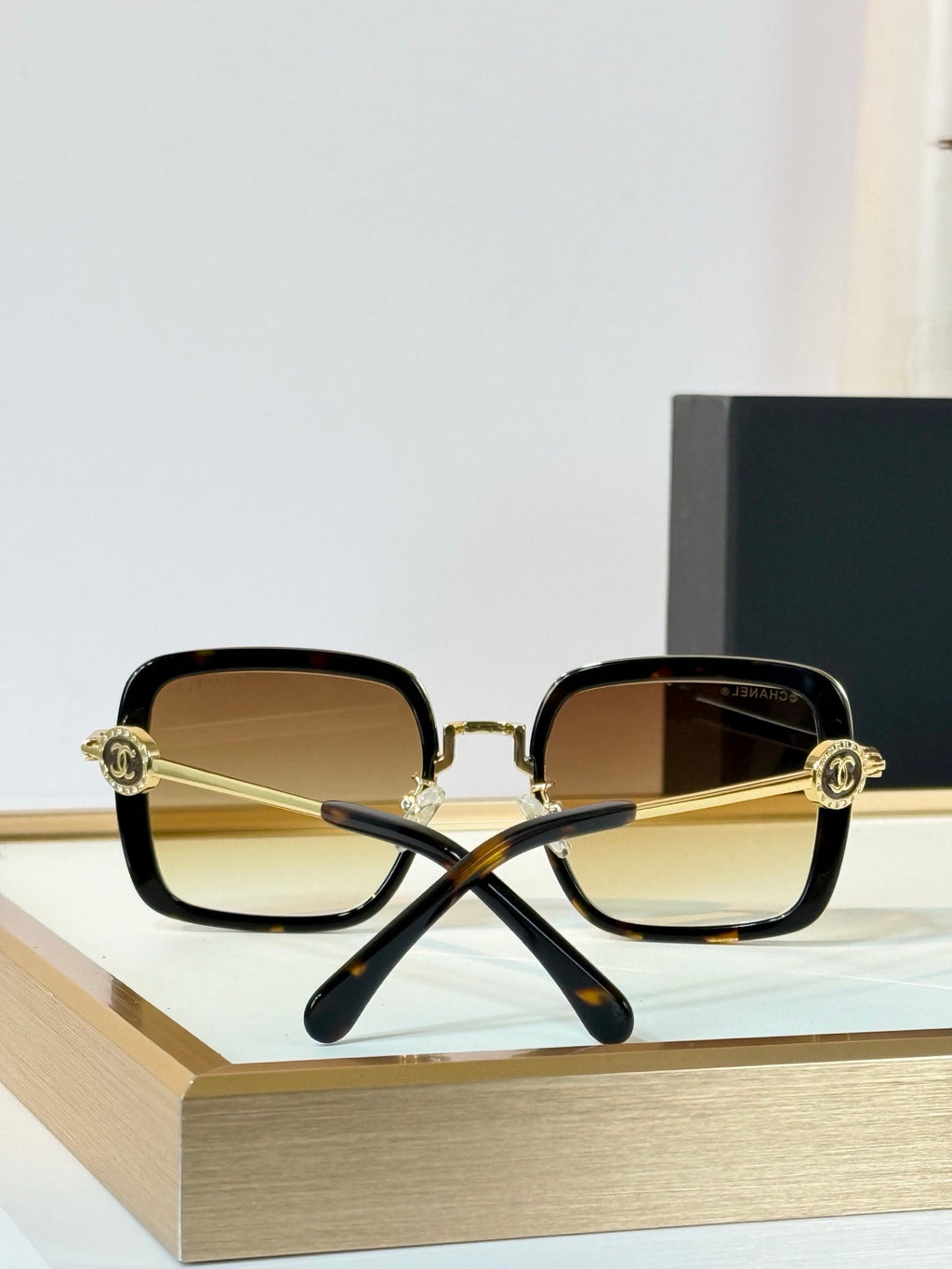 Chanel Sunglasses – CH7294B