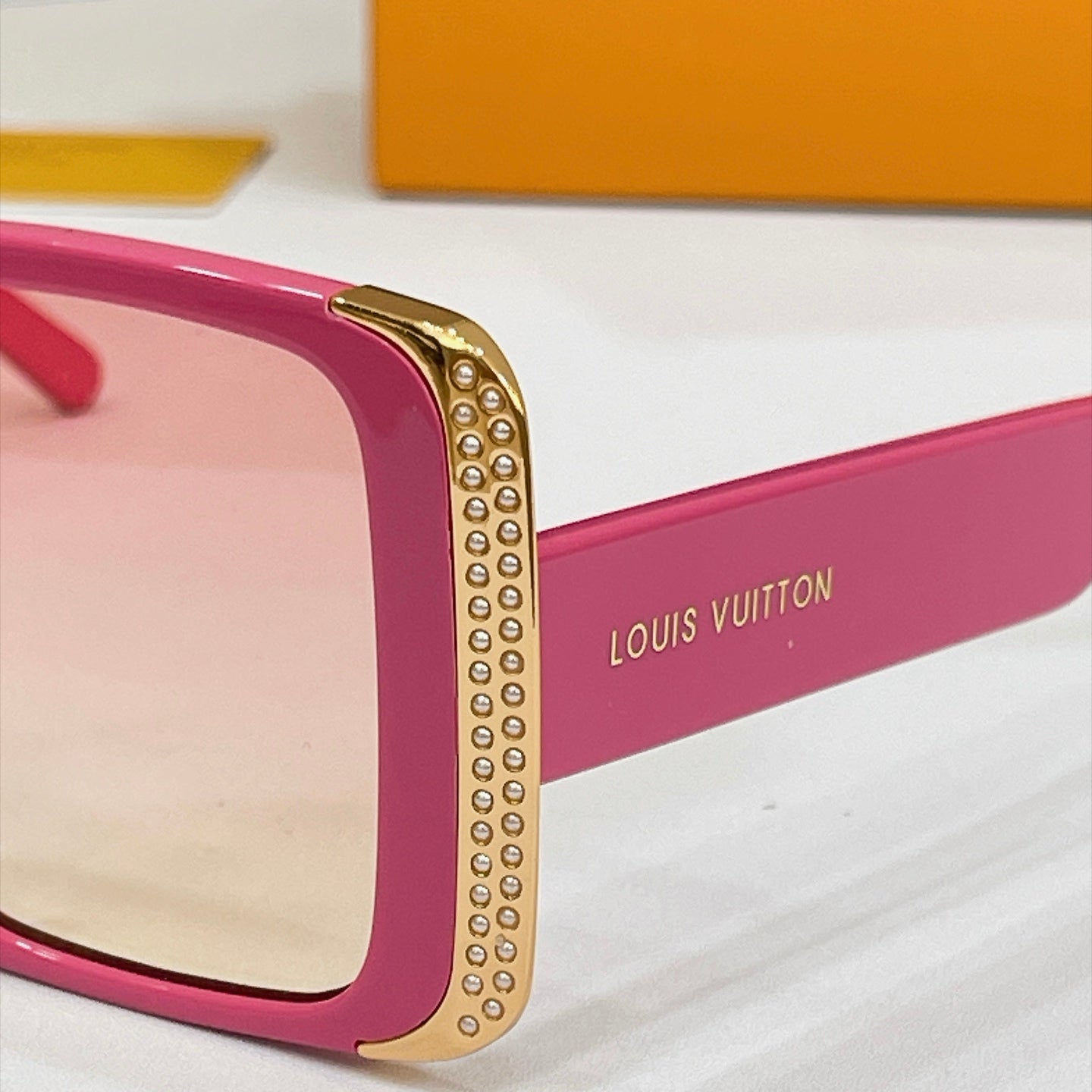 Louis Vuitton Sunglasses – Z1998W