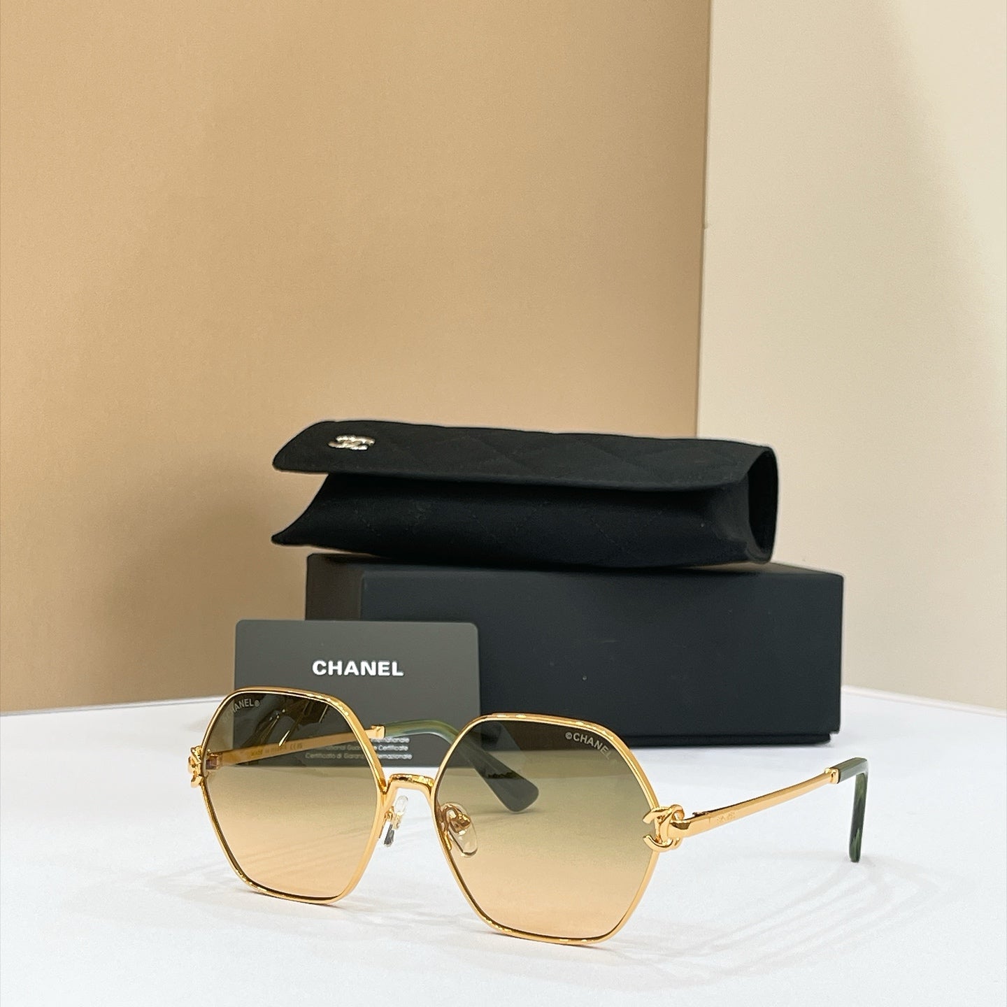 Chanel Sunglasses – CH7536B