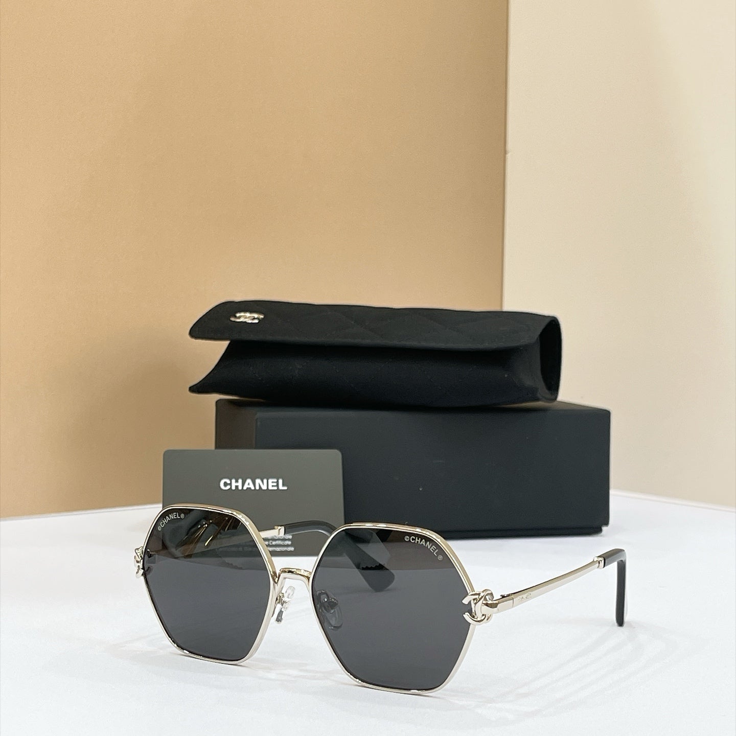 Chanel Sunglasses – CH7536B