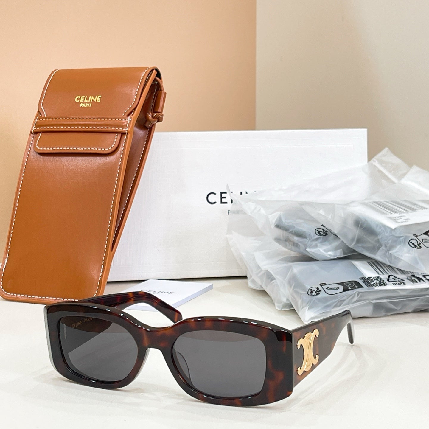 Celine Sunglasses – CL40282U