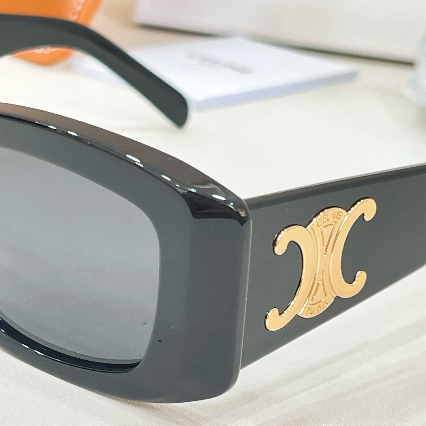 Celine Sunglasses – CL40282U