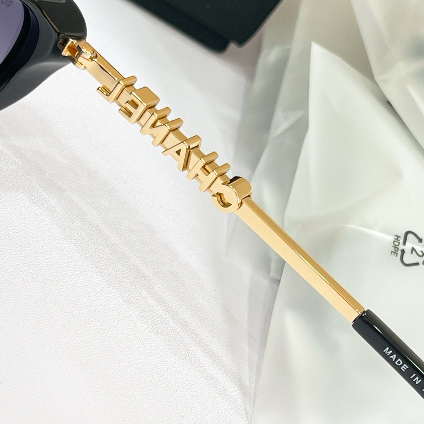 Chanel Sunglasses – 5565