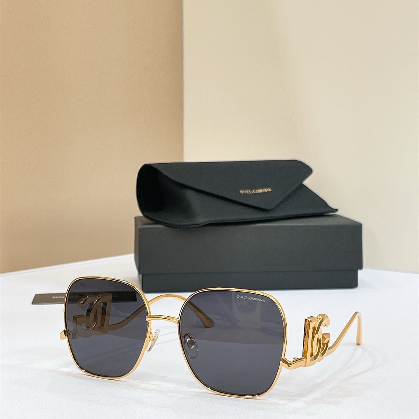 Dolce & Gabbana Sunglasses – DG1497LB