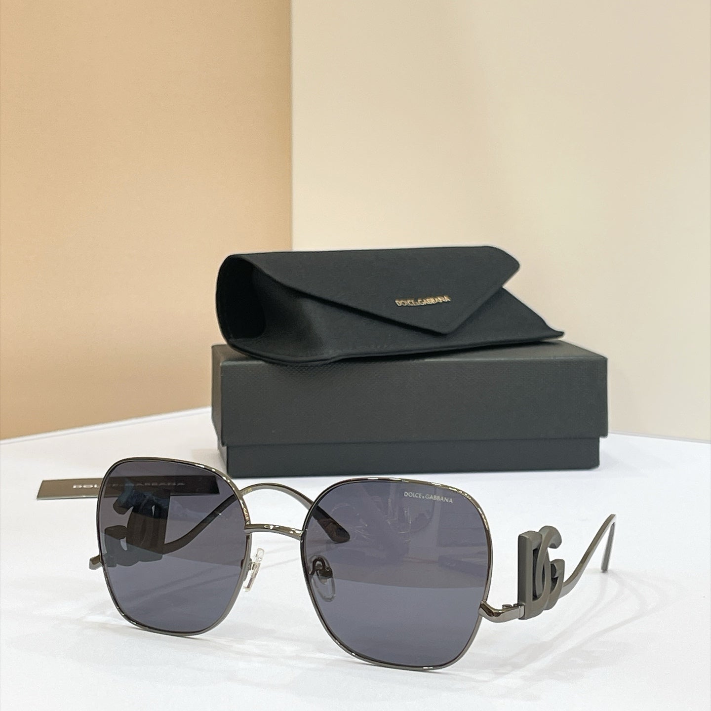 Dolce & Gabbana Sunglasses – DG1497LB