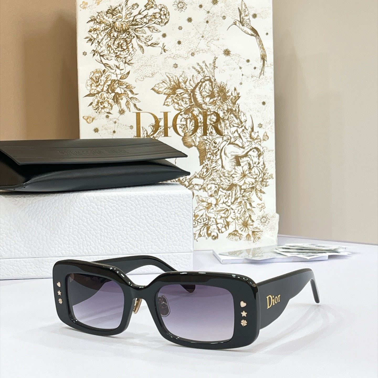 Dior Sunglasses – Lucky Charms S1I