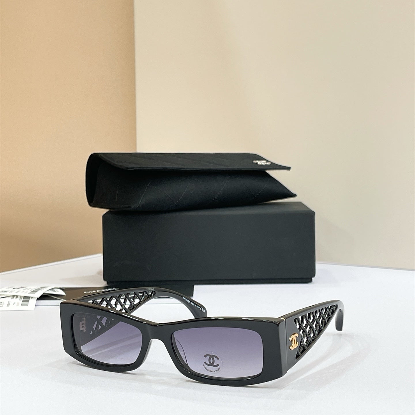 Chanel Sunglasses – CH5566