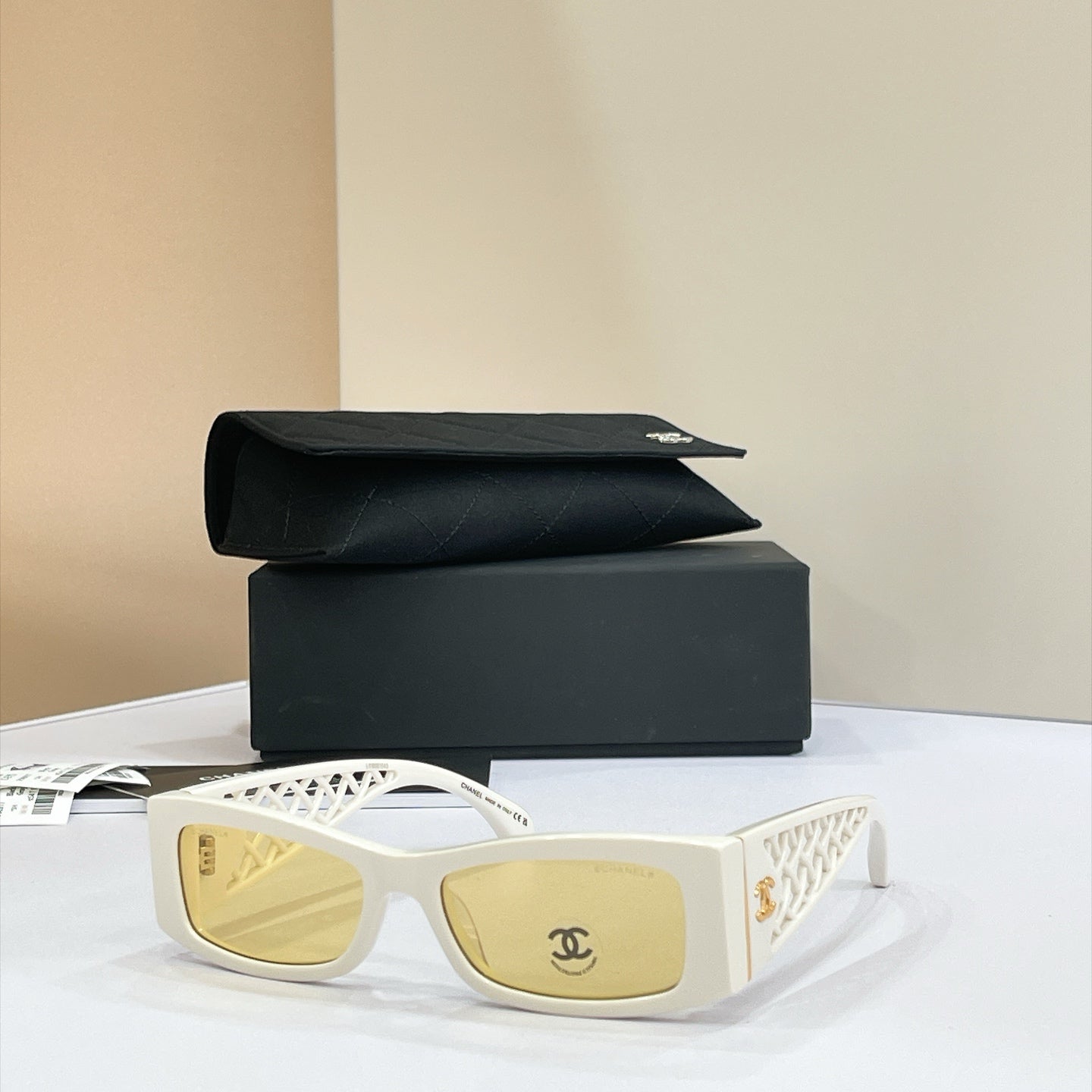 Chanel Sunglasses – CH5566