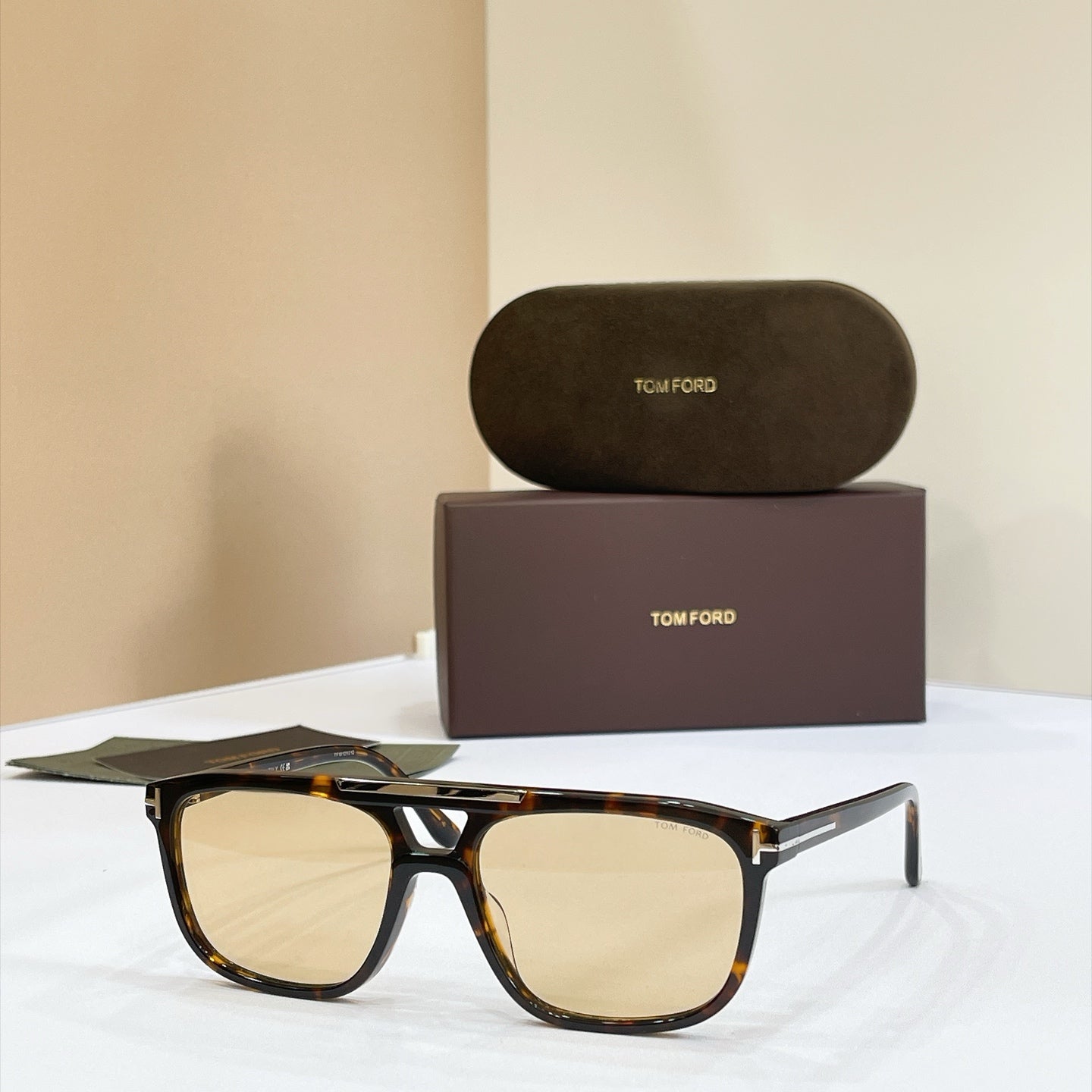 Tom Ford Sunglasses – TF1338