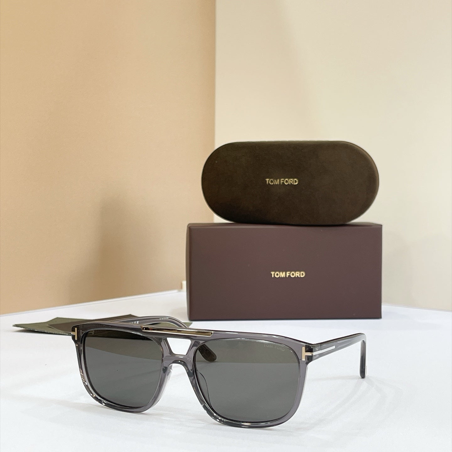 Tom Ford Sunglasses – TF1338