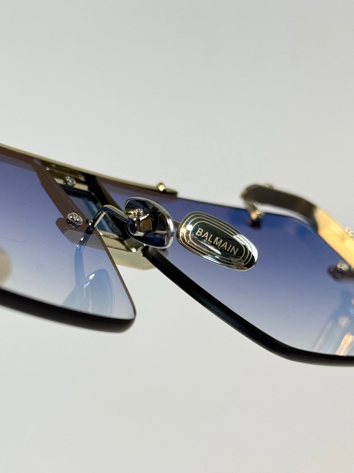 Balmain Sunglasses – BPS-271-63//BLK-GLD