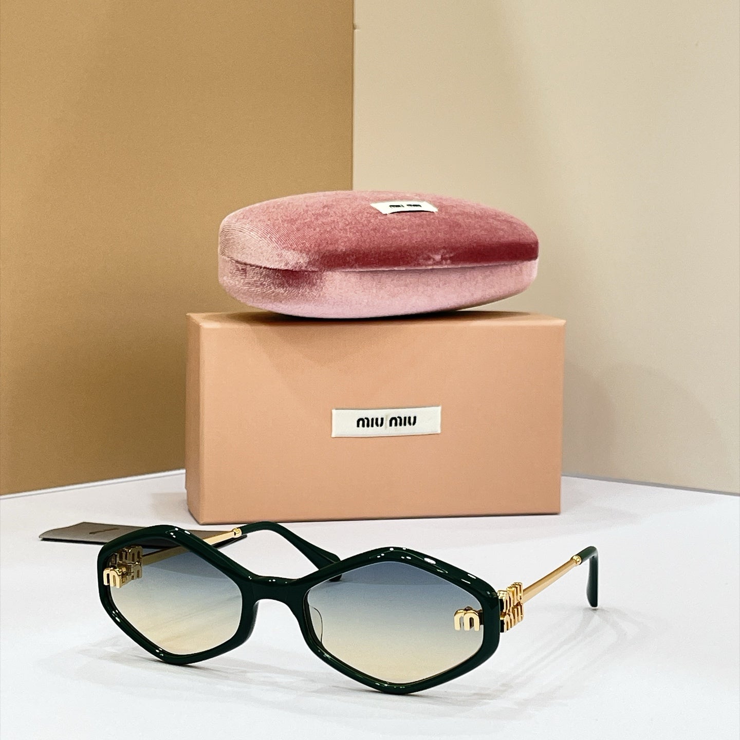 Miu Miu Sunglasses – MU 156AV