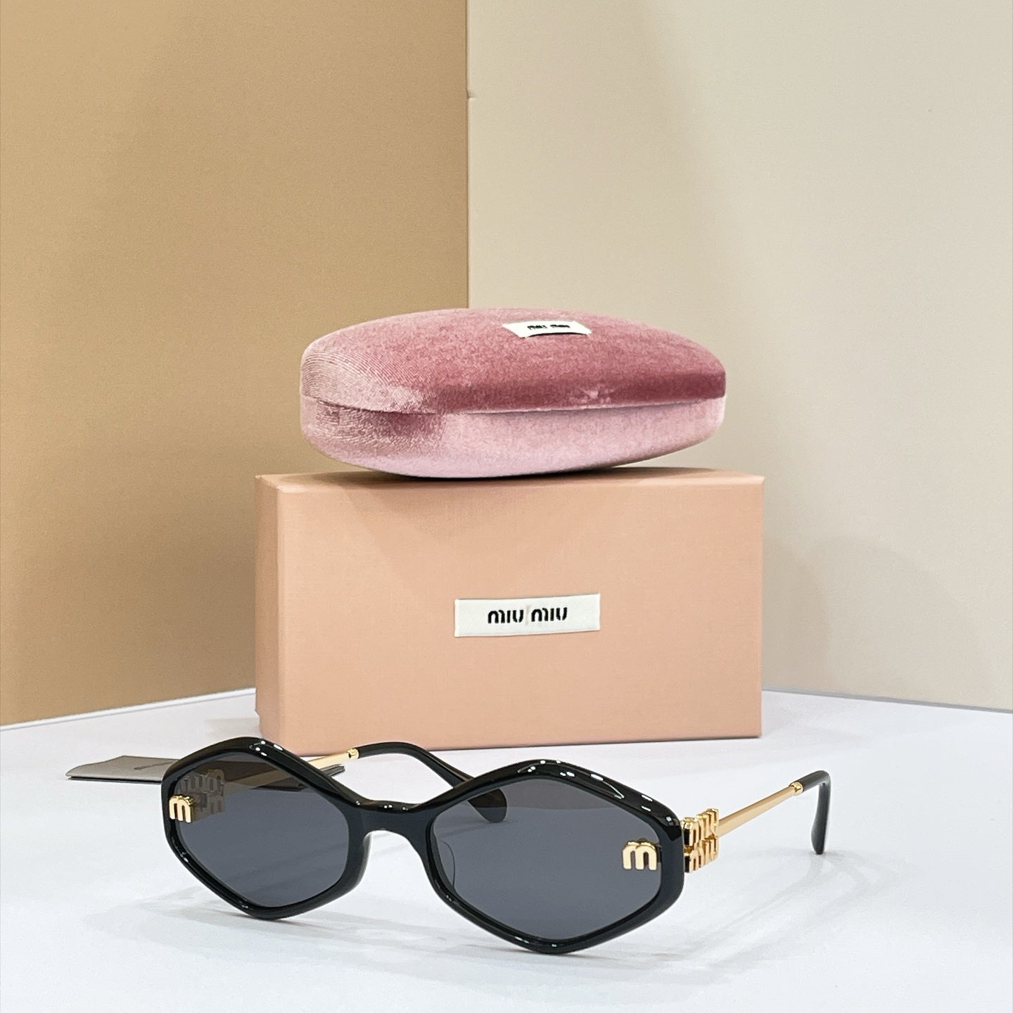 Miu Miu Sunglasses – MU 156AV